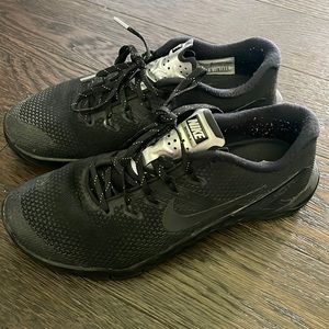 Black/silver Nike Metcons size 7